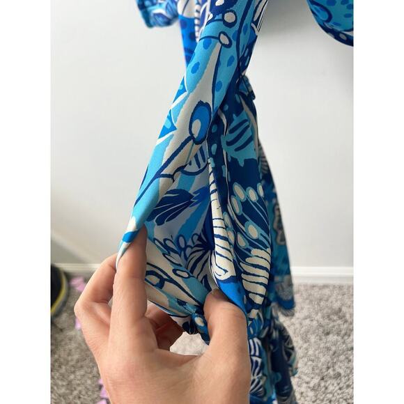 Alex Marie Allison satin back crepe floral dress women's size small - Picture 3 of 4